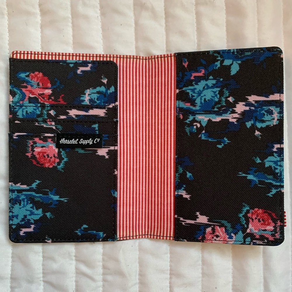 Herschel floral black Passport Card Document License Holder Wallet
